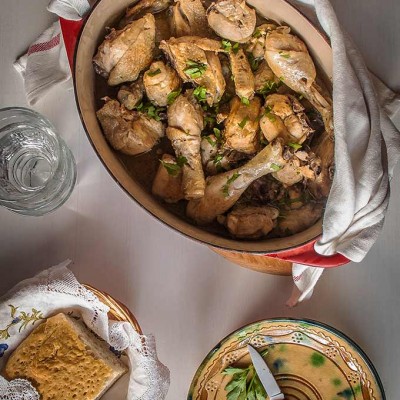 Pollo al ajillo, receta tradicional