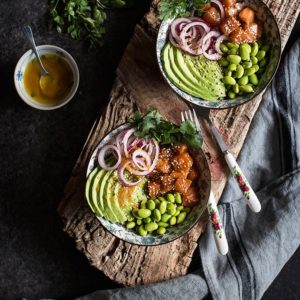 receta poke bowl salmon