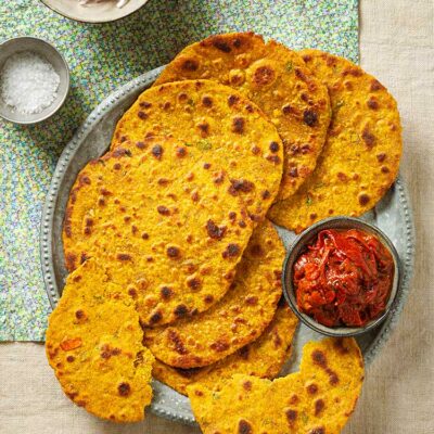 Pan plano indio de lentejas, dal paratha